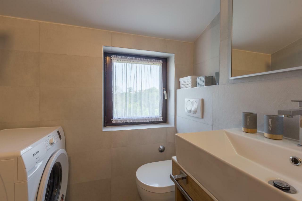 Apartment Lungera Pula Luaran gambar