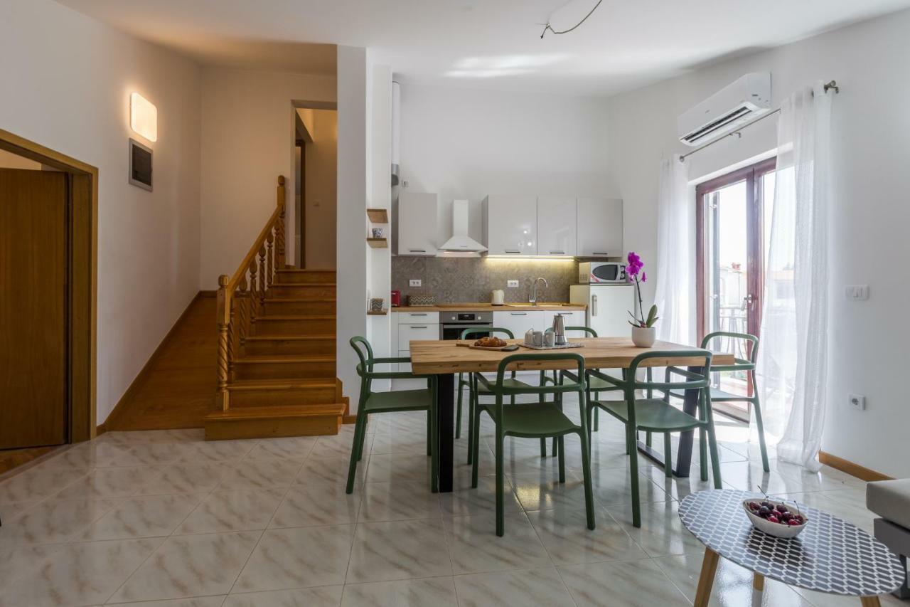 Apartment Lungera Pula Luaran gambar